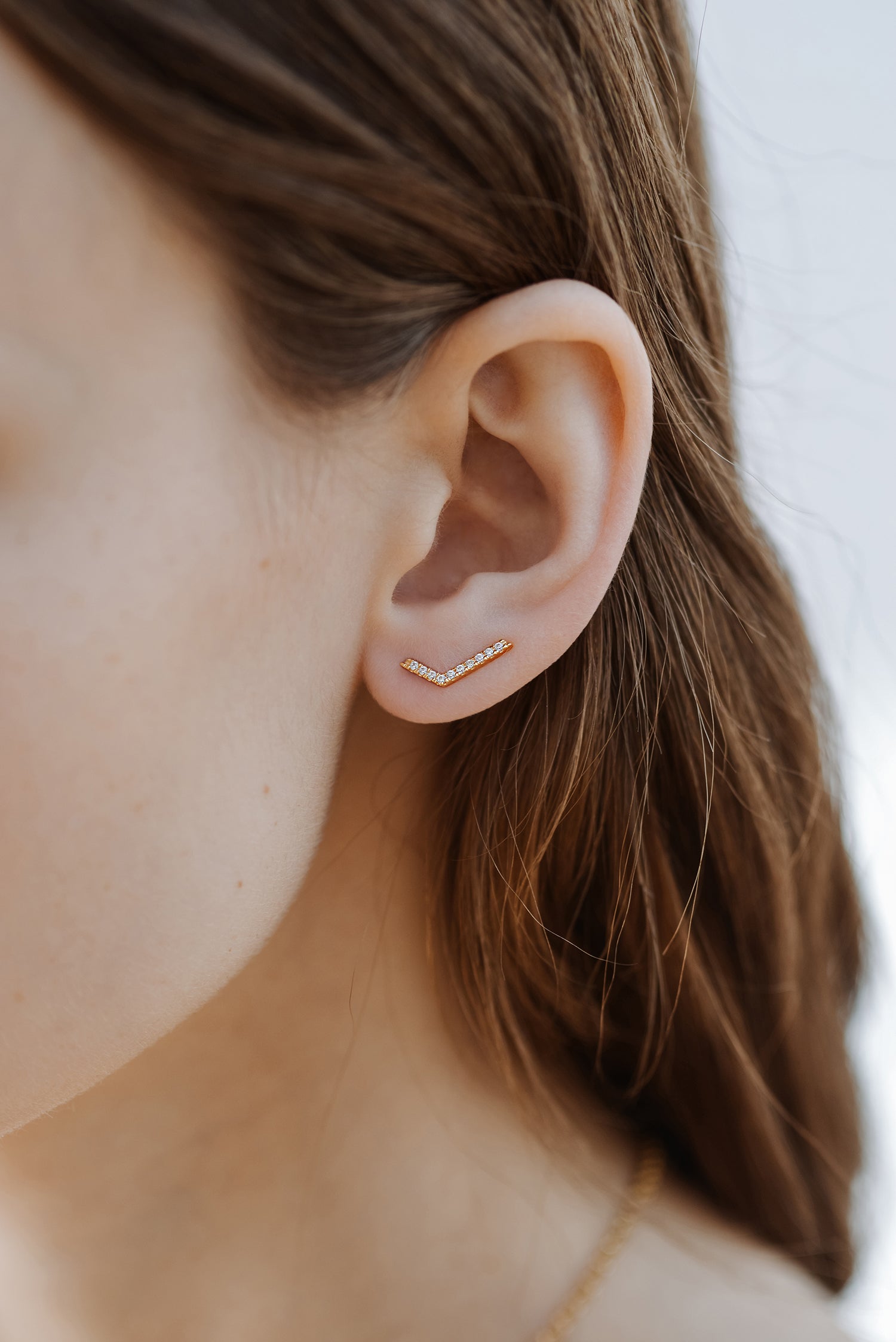 Chevron Diamond Ear Pin. 9k Yellow Gold - MONARC CONCIERGE