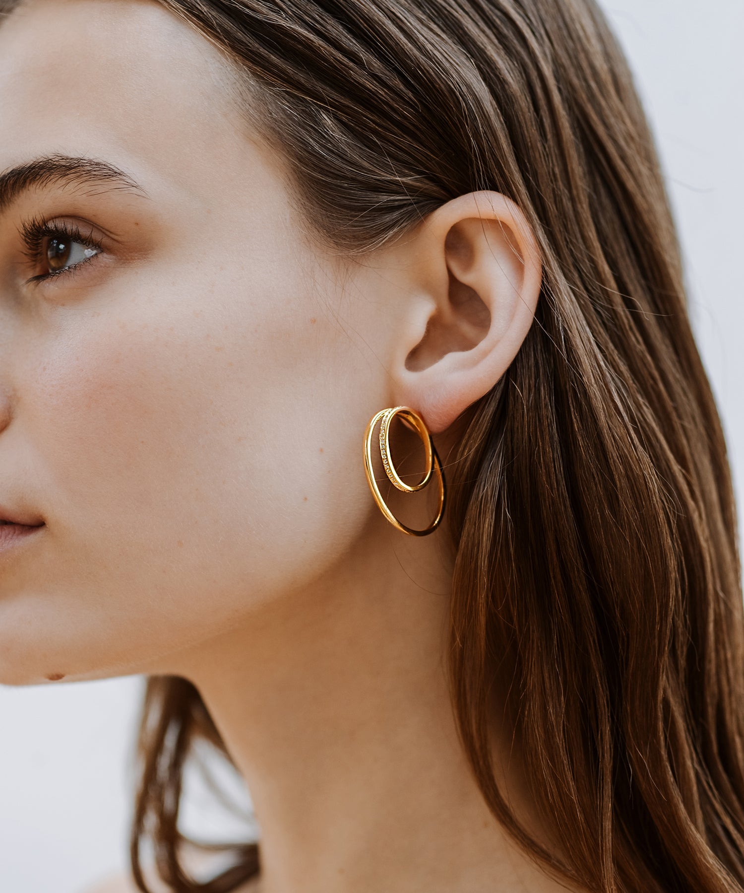 Cleopatra Double Hoop Earrings. 9k White Gold - MONARC CONCIERGE