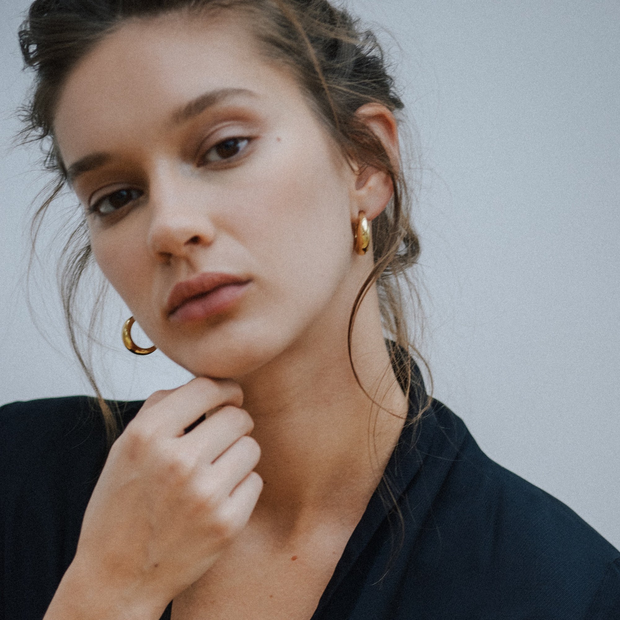 Courbure Hoop Earrings. Gold Vermeil. - MONARC CONCIERGE