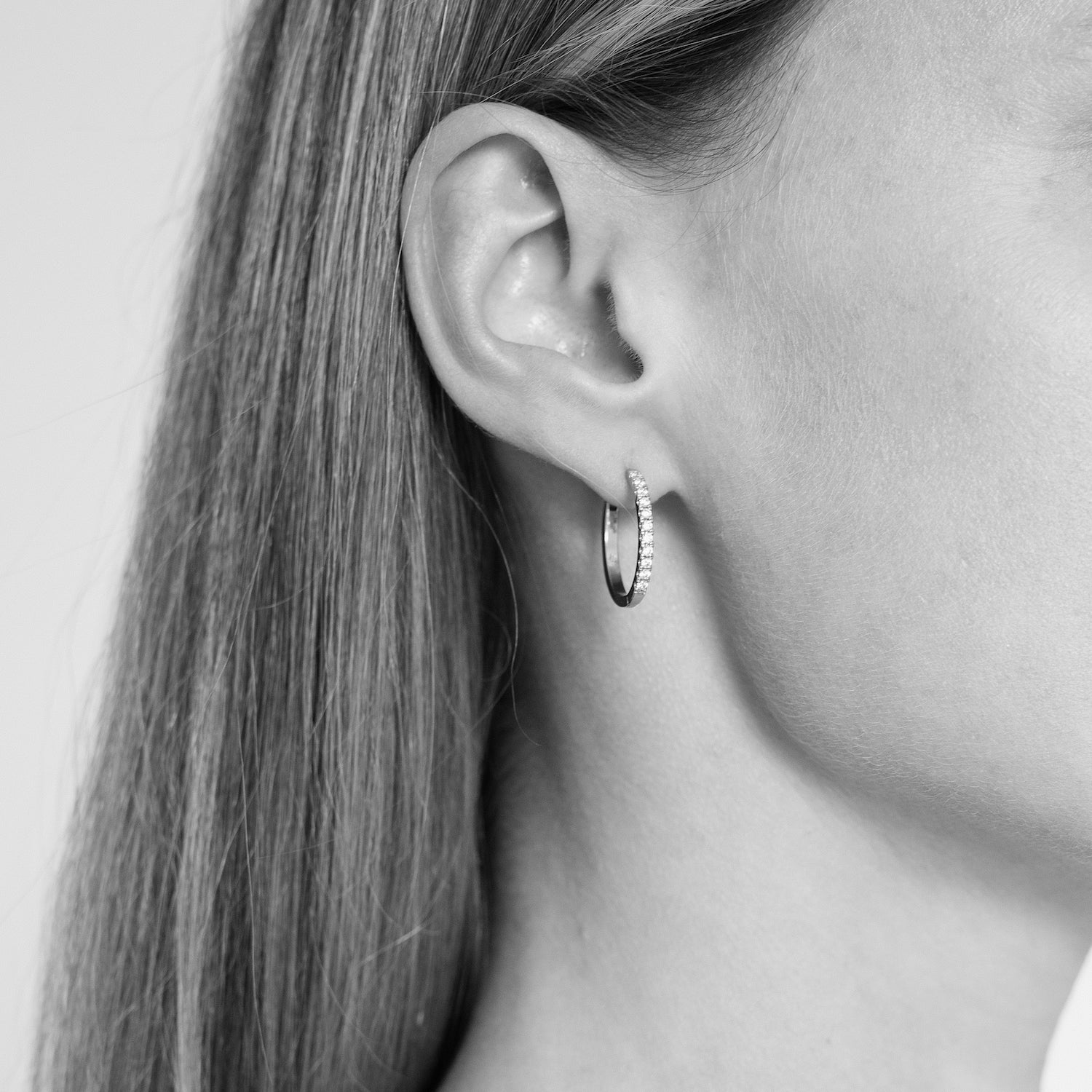 Embrasé Diamond & Pearl Hoop Earrings. 9k White Gold - Monarc Jewellery