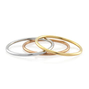 Skinny Mini Ring. 9k Gold - MONARC CONCIERGE