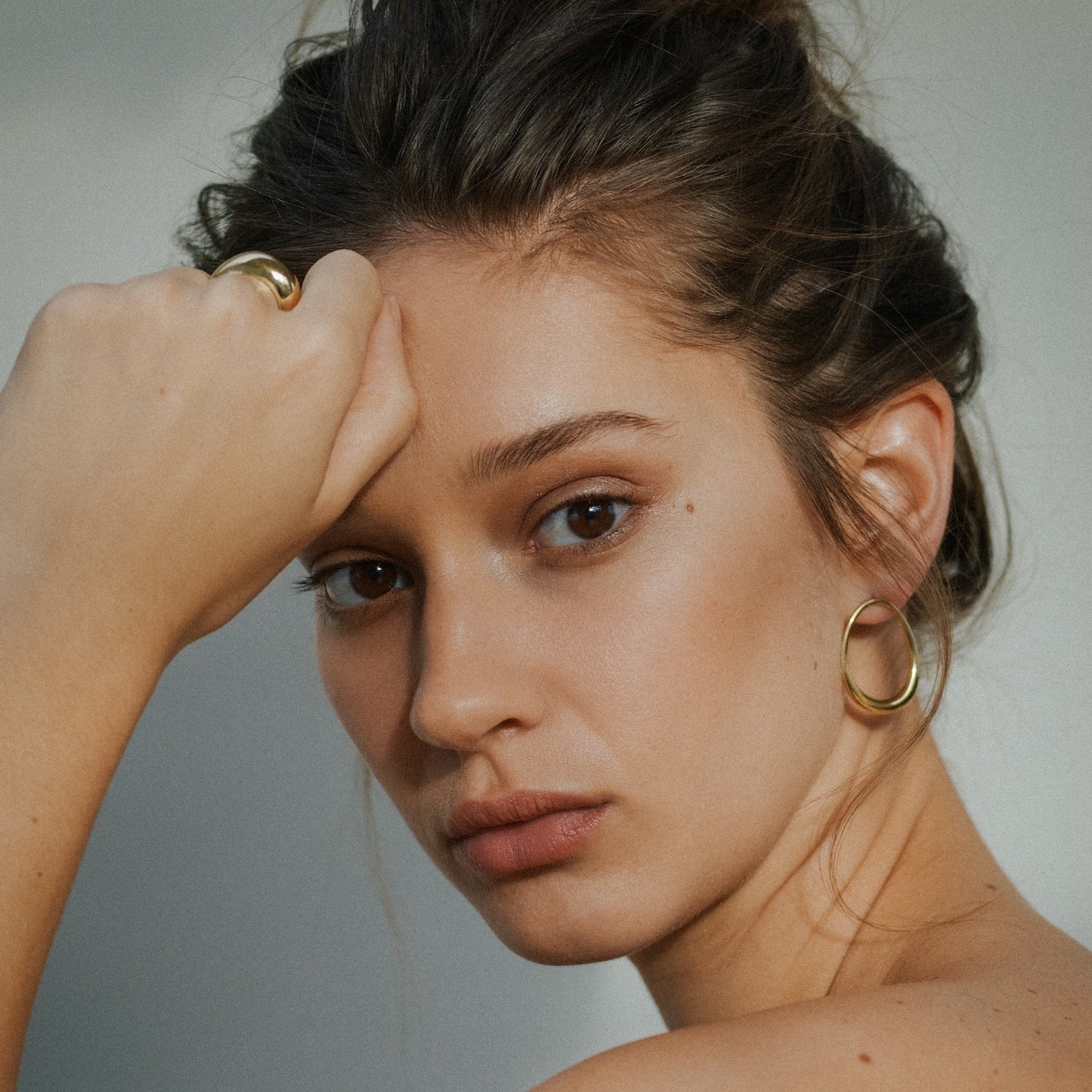 L'Ovale Earrings. Gold Vermeil - MONARC CONCIERGE